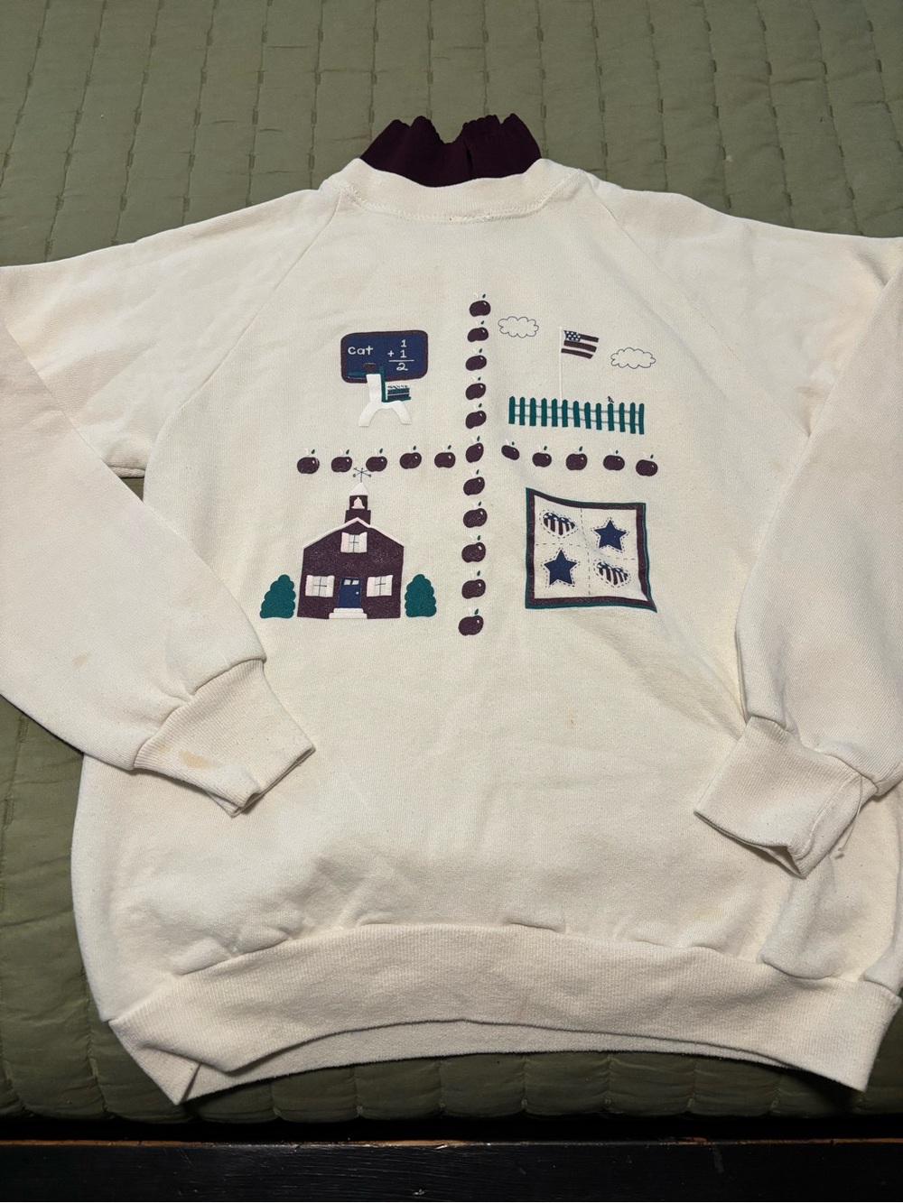 Grandma cottage core medium cream sweatshirt